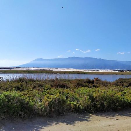 Coqueto Apartamento Con Terraza En La Playa Roquetas de Mar Luaran gambar