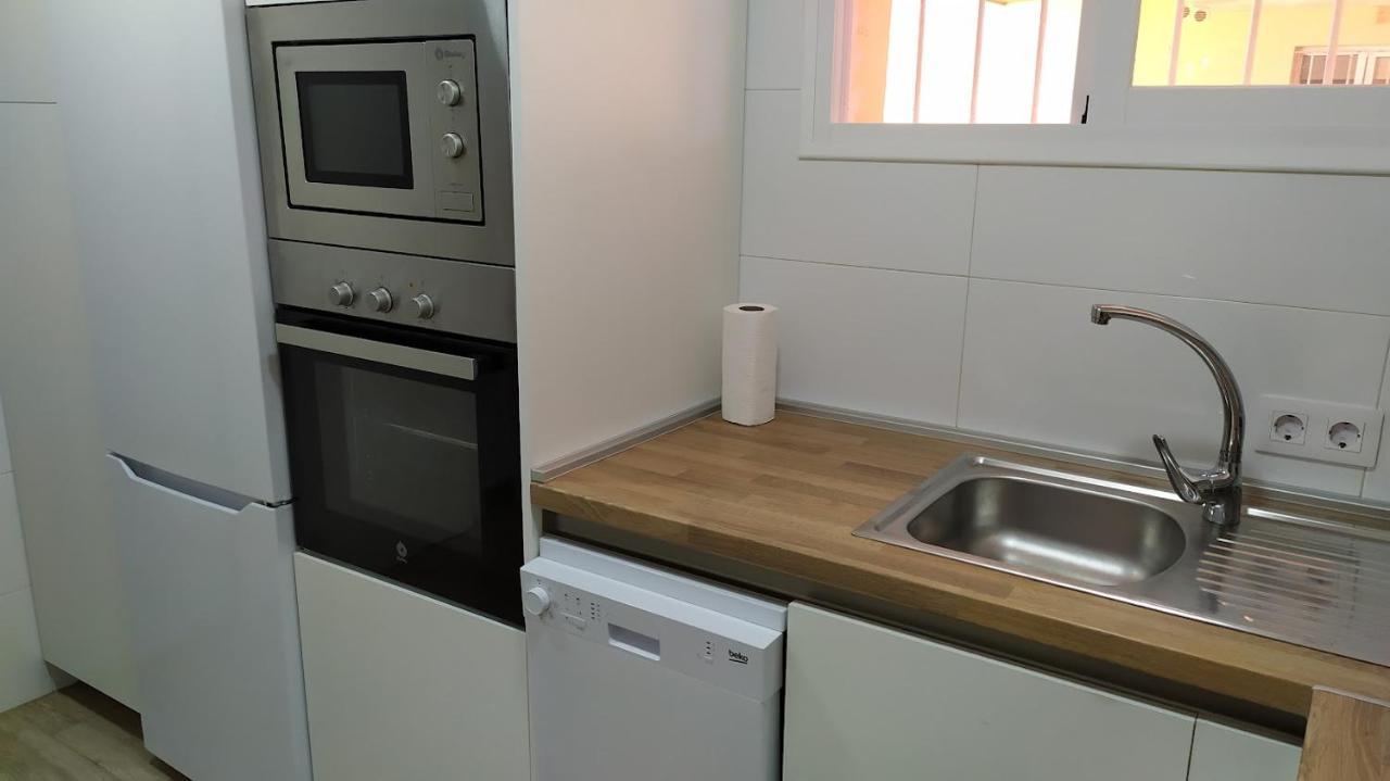 Coqueto Apartamento Con Terraza En La Playa Roquetas de Mar Luaran gambar