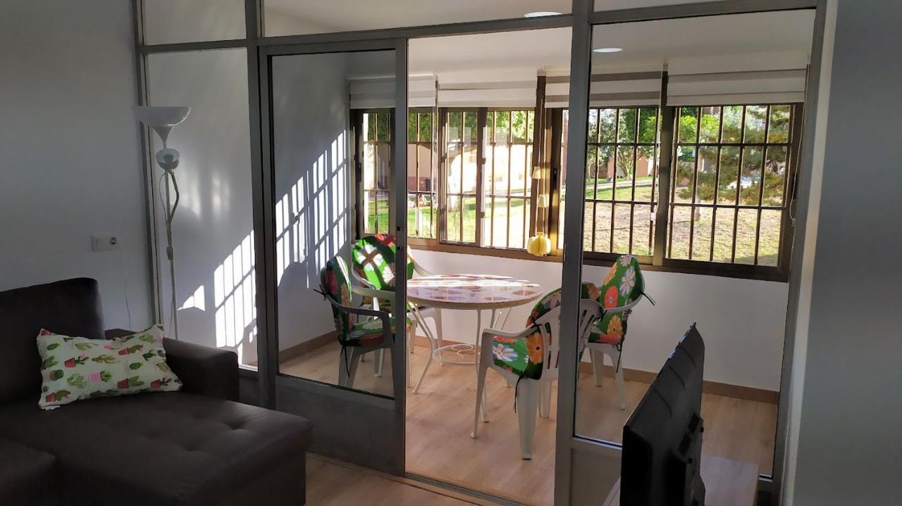 Coqueto Apartamento Con Terraza En La Playa Roquetas de Mar Luaran gambar