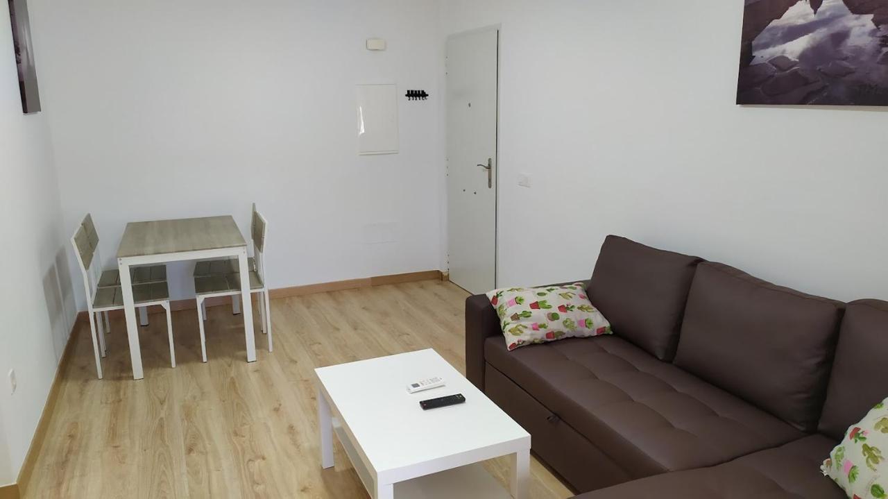 Coqueto Apartamento Con Terraza En La Playa Roquetas de Mar Luaran gambar