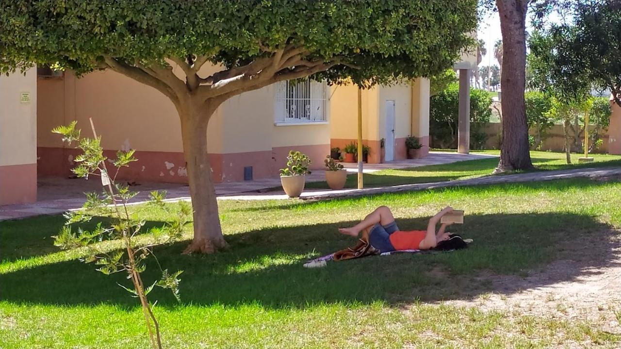 Coqueto Apartamento Con Terraza En La Playa Roquetas de Mar Luaran gambar