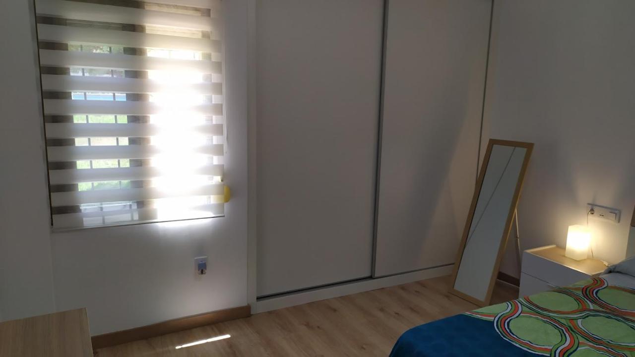 Coqueto Apartamento Con Terraza En La Playa Roquetas de Mar Luaran gambar